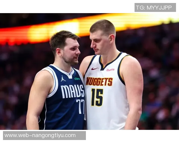 约基奇追平威少东契奇历史第二三双记录单场得分30表现惊艳