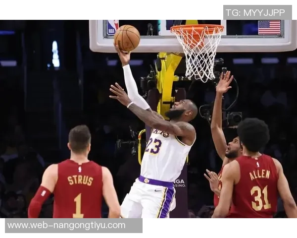 夸梅直言詹姆斯防守能力下降对位对手轻松得分成为噩梦