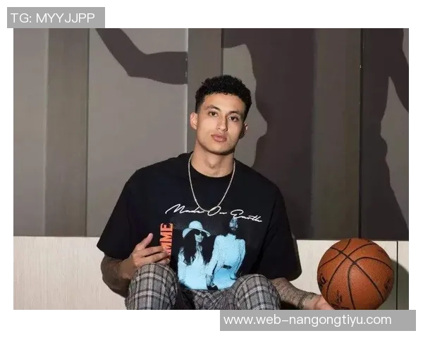 库兹马挺身而出全场表现出色末节独得10分助球队逆转胜利