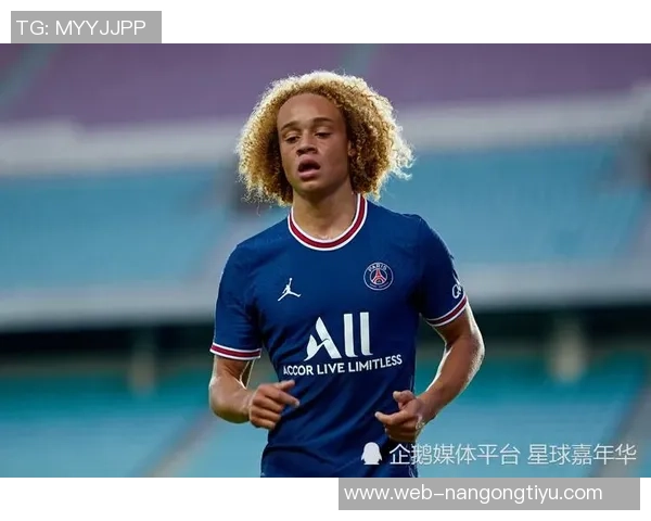 巴萨瞄准19岁荷兰中场新星斯米特本赛季表现出色出场26次打进2球